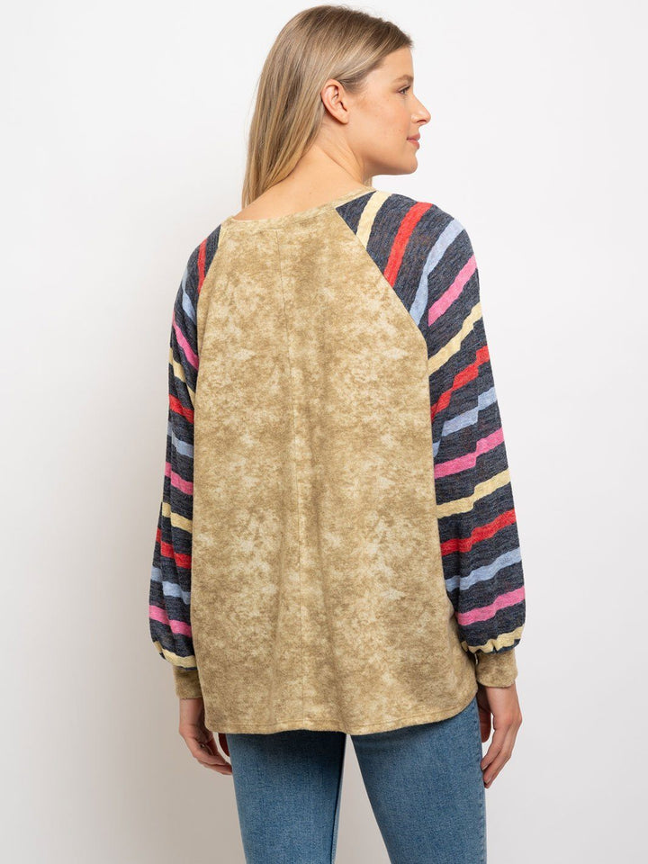 WOMEN'S TIE DYE MULTI STRIPED CONTRAST TOP