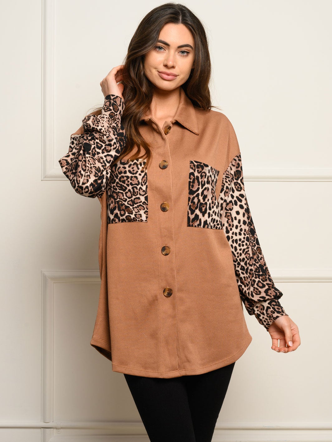 WOMEN'S LONG SLEEVE ANIMAL PRINT BUTTON DOWN TOP