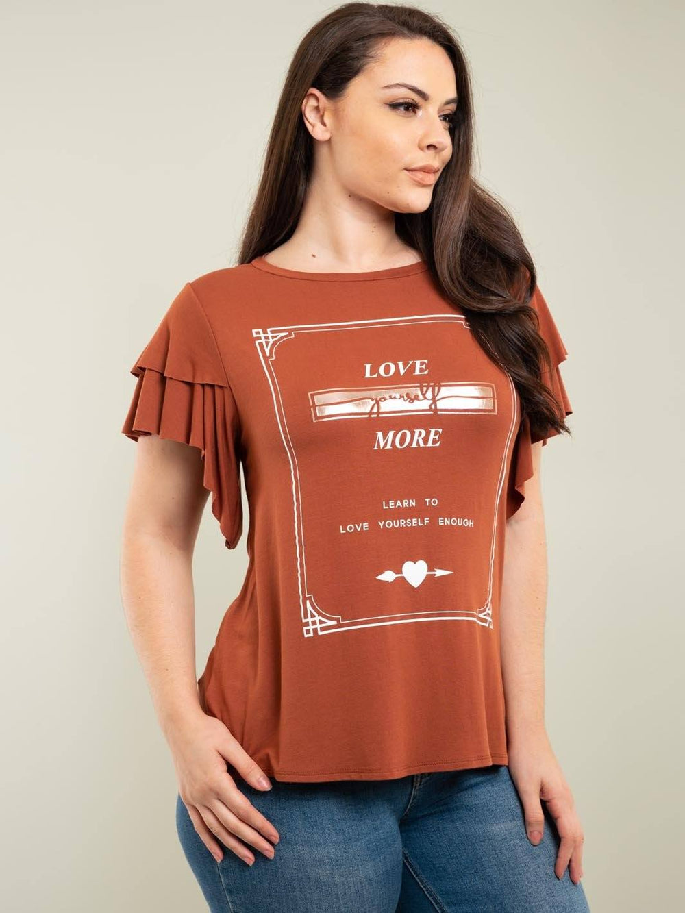 PLUS SIZE GRAPHIC TOP WITH RUFFLE SLEEVES