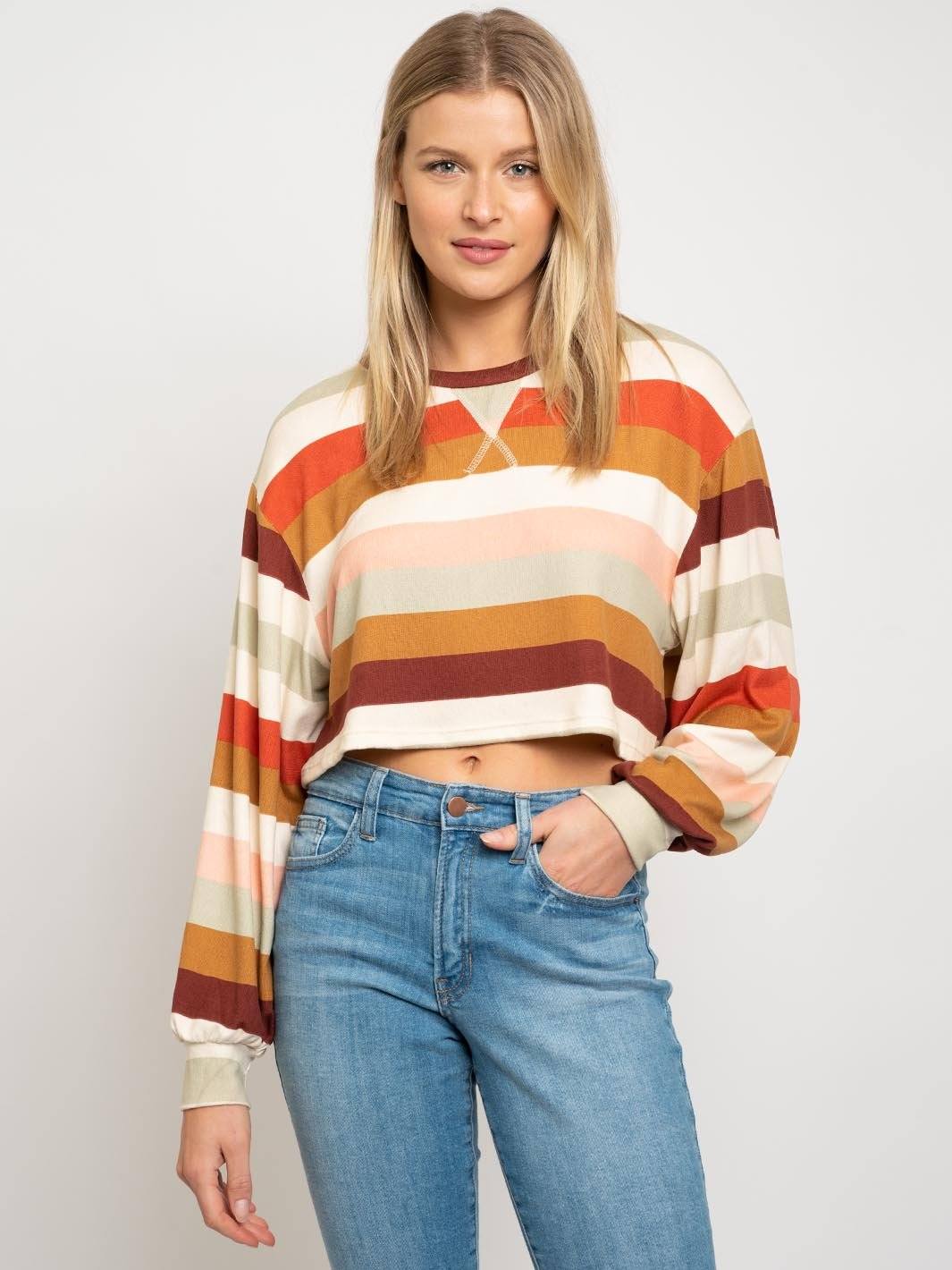 WOMEN'S LONG SLEEVE CROP TOP