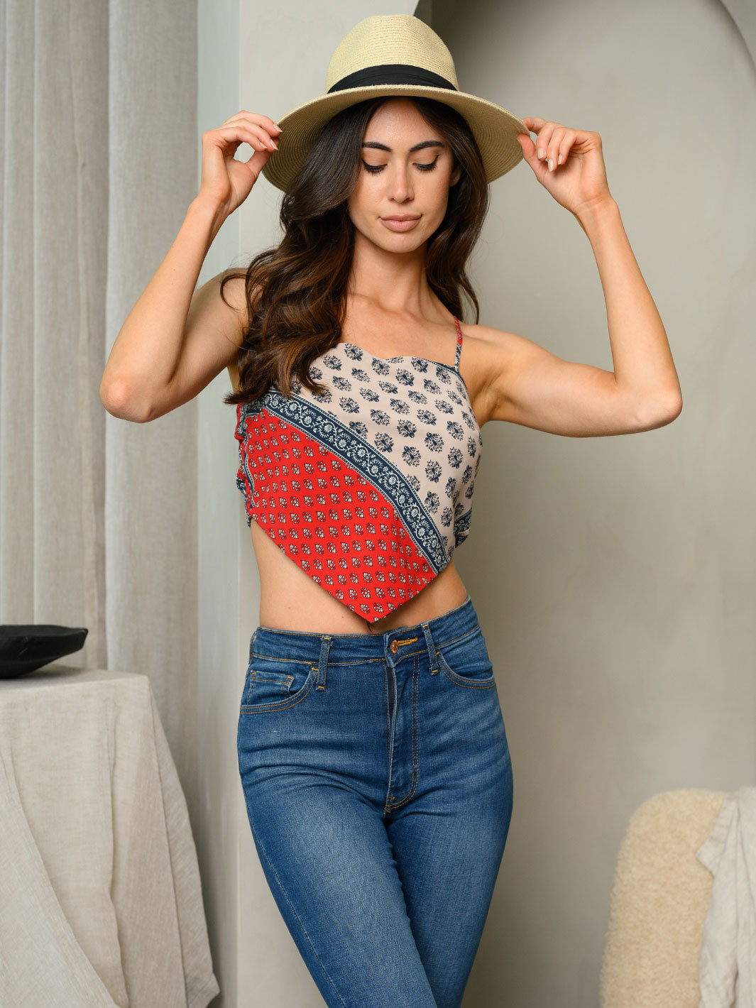 WOMEN'S SMOCK SLEEVELESS MULTI PRINT BANDANA STYLE TOP