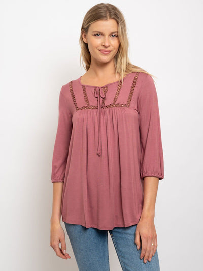 WOMEN'S 3/4 SLEEVES CROCHET DETAIL TOP