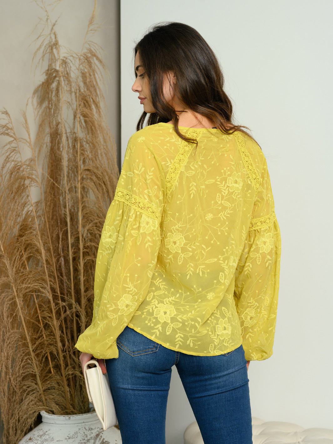 WOMEN'S LONG SLEEVE LACE TRIMMED EMBROIDERY TOP