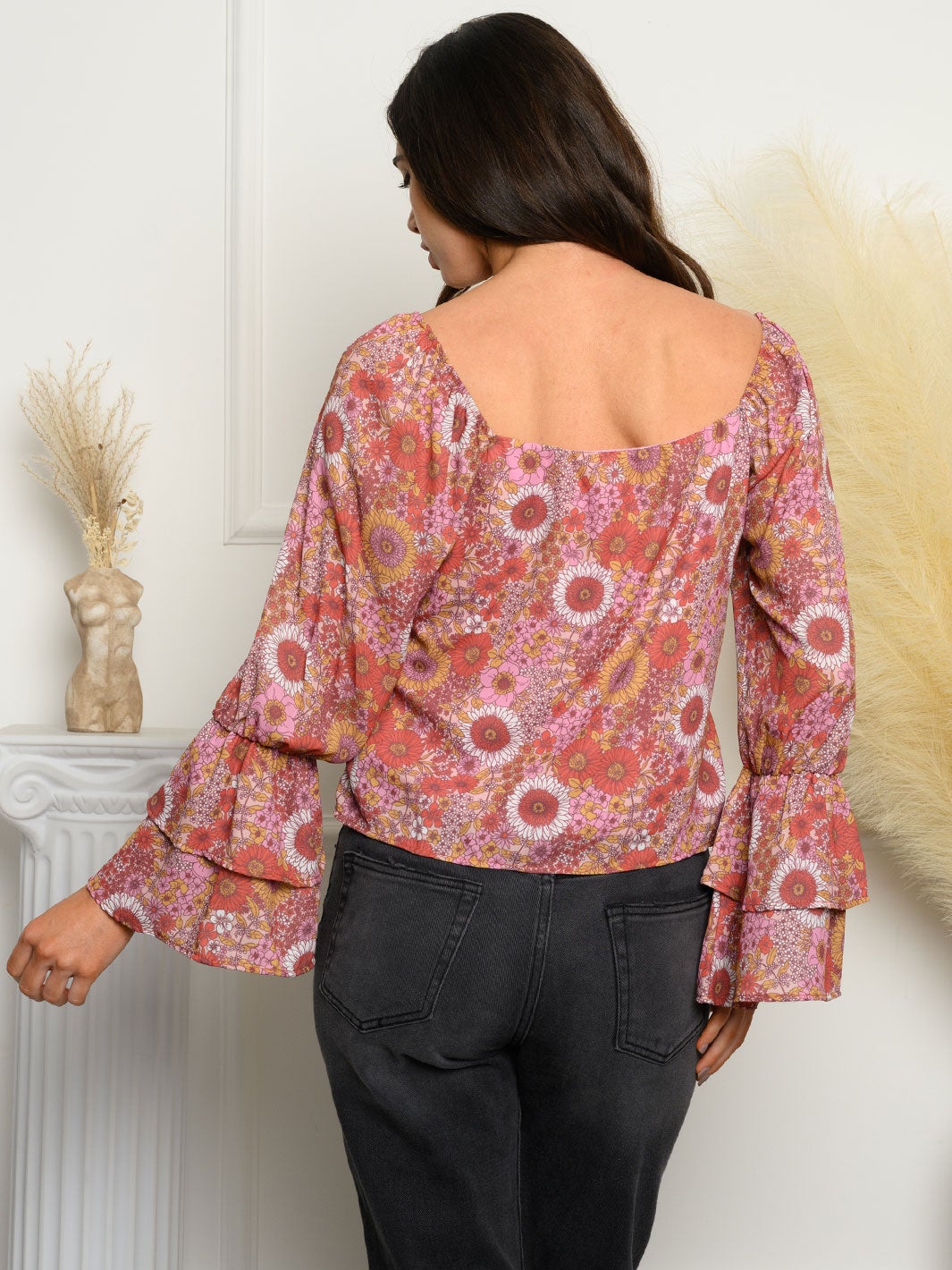 WOMEN'S BELL SLEEVE FLORAL TOP