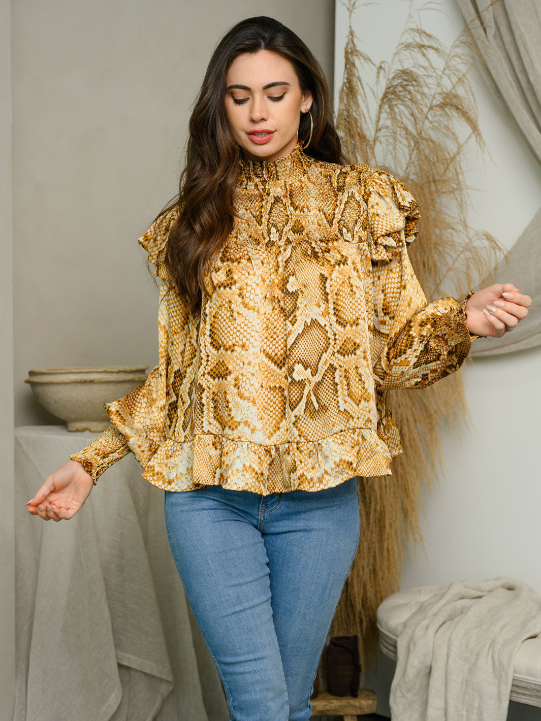 WOMEN'S LONG SLEEVE RUFFLE ANIMAL PRINT TOP