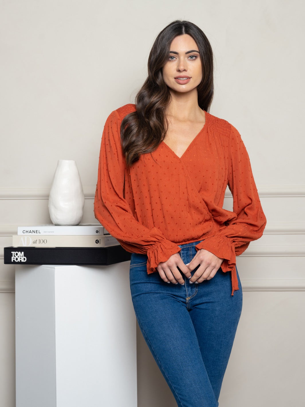 WOMEN'S LONG SLEEVE SWISS DOT TOP