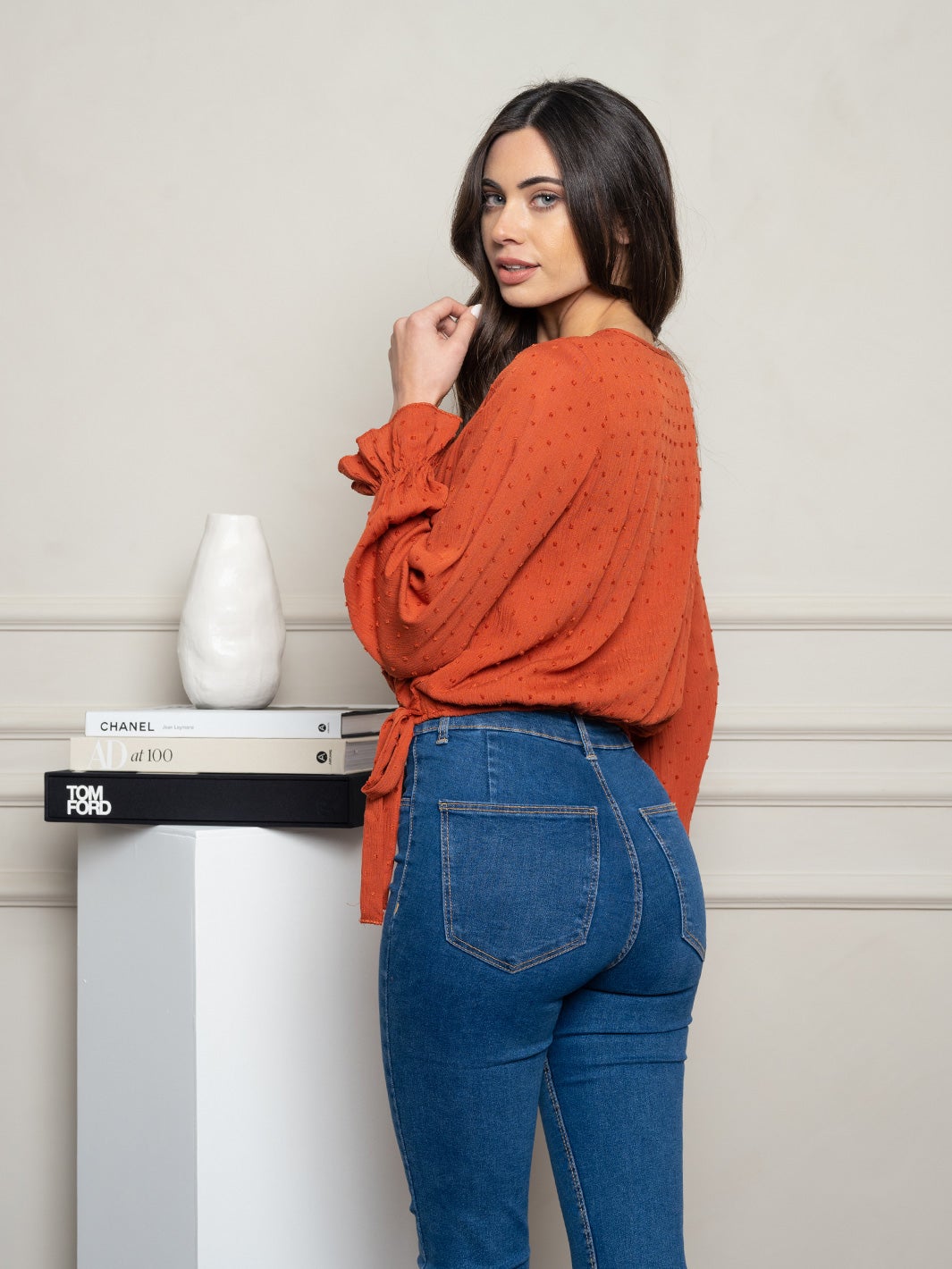 WOMEN'S LONG SLEEVE SWISS DOT TOP