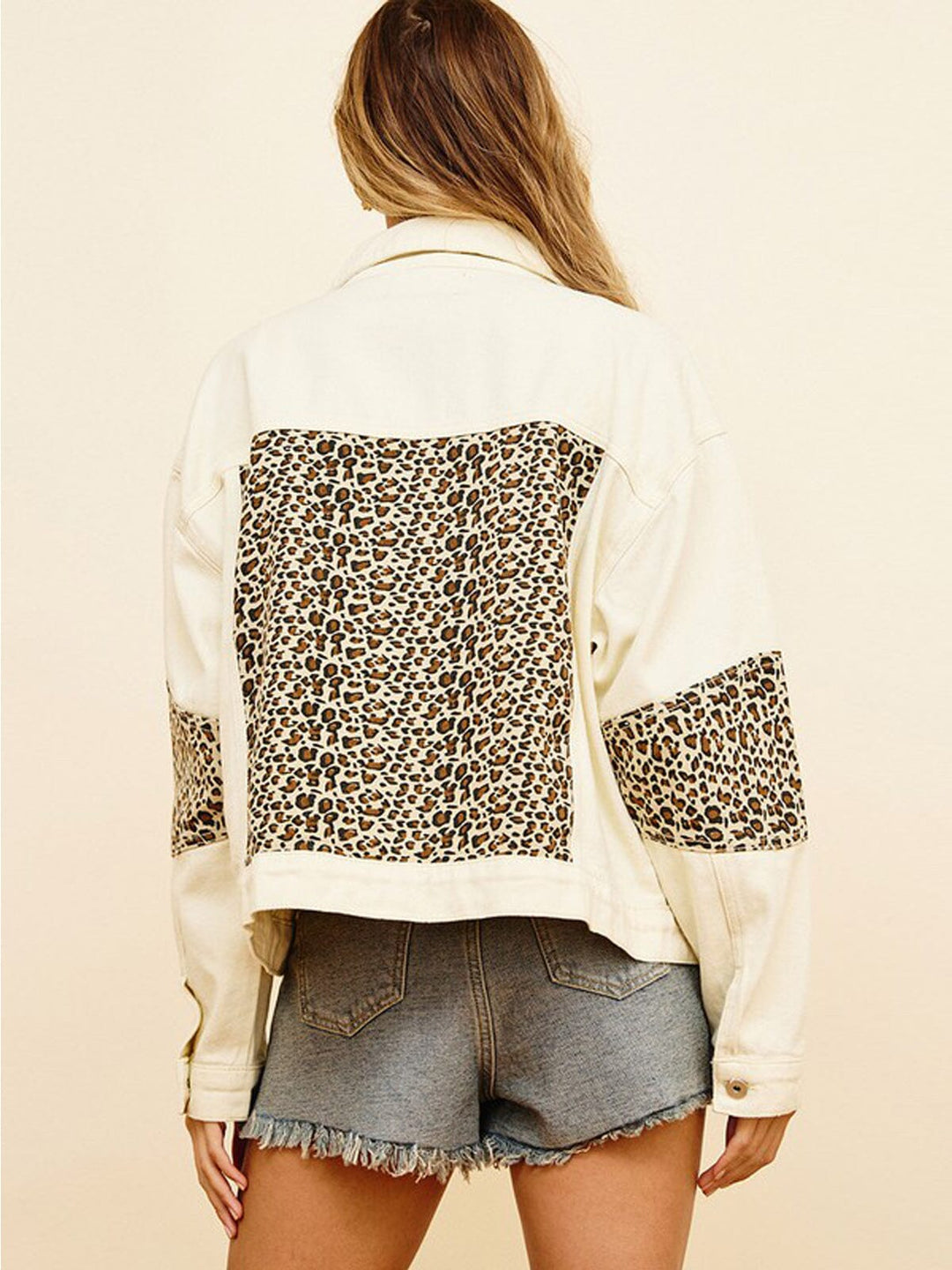 WOMEN'S LONG SLEEVE BUTTON UP ANIMAL PRINT DENIM JACKET