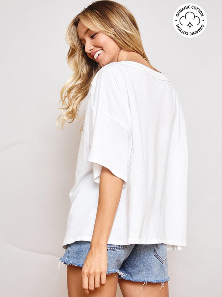 WOMEN'S SHORT SLEEVE GRAPHIC TOP