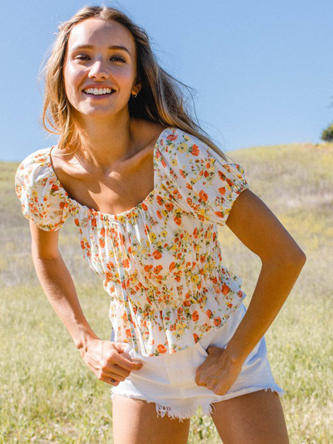 WOMEN'S SHORT SLEEVE FLORAL TOP