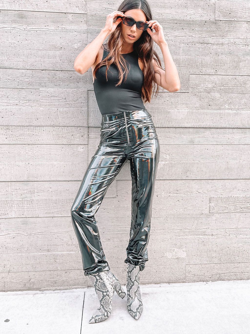 WOMEN'S PU ZIPPER CLOSURE PANTS
