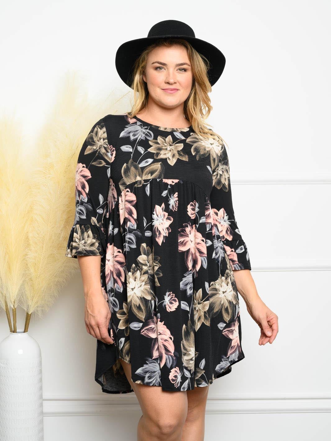 PLUS SIZE BLACK FLORAL MINI DRESS DRESS