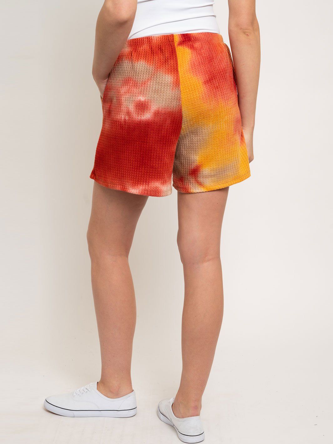 WOMEN'S TIE DYE SHORTS