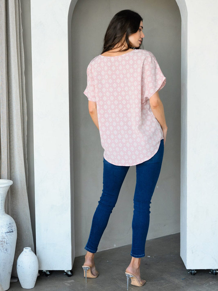 WOMEN'S SHORT SLEEVE V-NECK MULTI PRINT TUNIC TOP