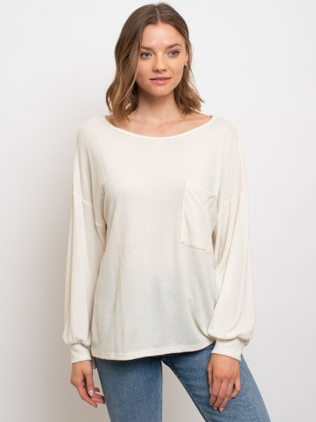 WOMEN'S FRONT POCKET LONG SLEEVE TOP