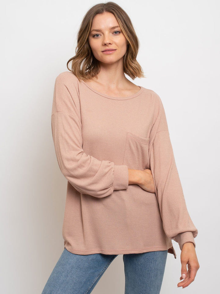 WOMEN'S FRONT POCKET LONG SLEEVE TOP
