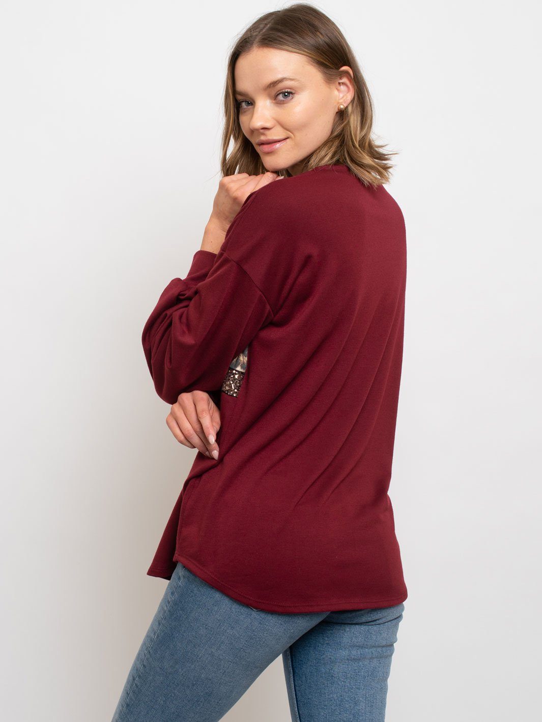 WOMEN'S LONG SLEEVE SEQUIN ANIMAL PRINT TOP