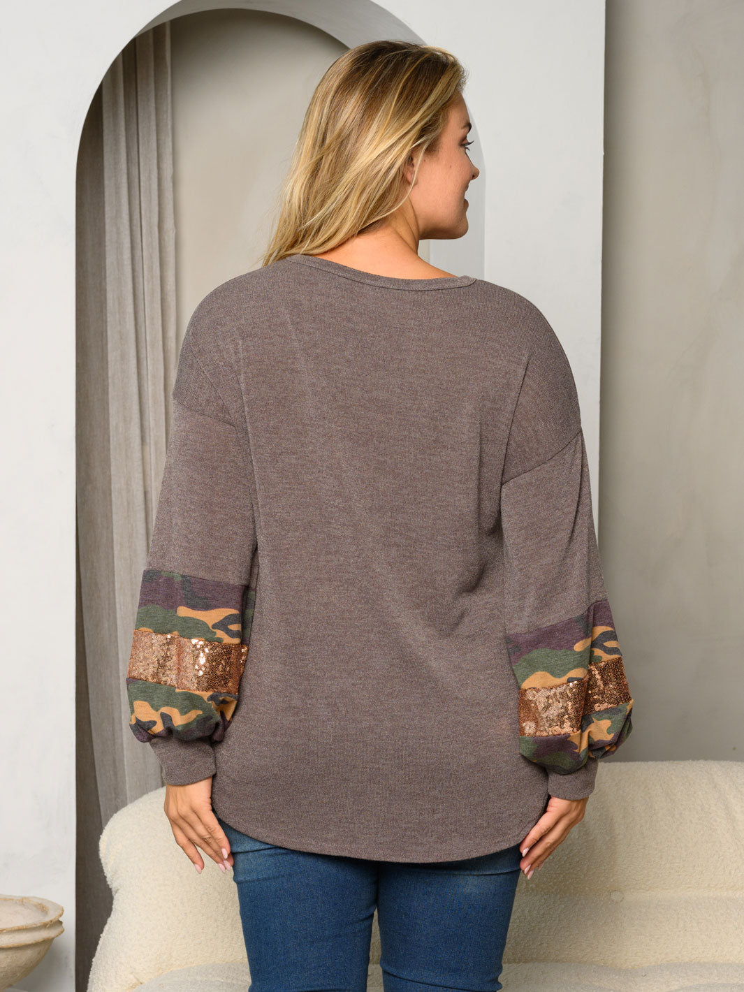 PLUS SIZE LONG PUFF SLEEVE CAMO SEQUINS DETAILED TOP