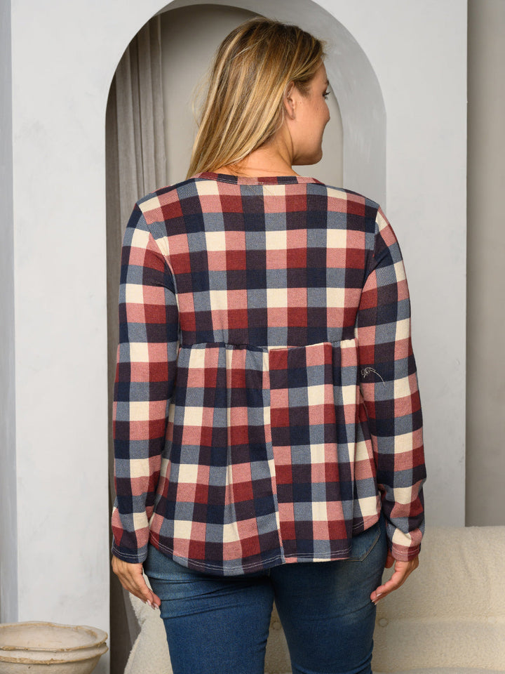 PLUS SIZE LONG SLEEVE V-NECK PLAID PRINT TOP