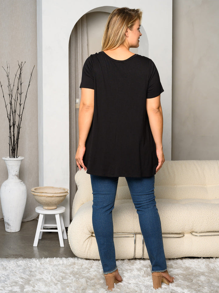 PLUS SIZE SHORT SLEEVE V-NECK POCKETS TUNIC TOP