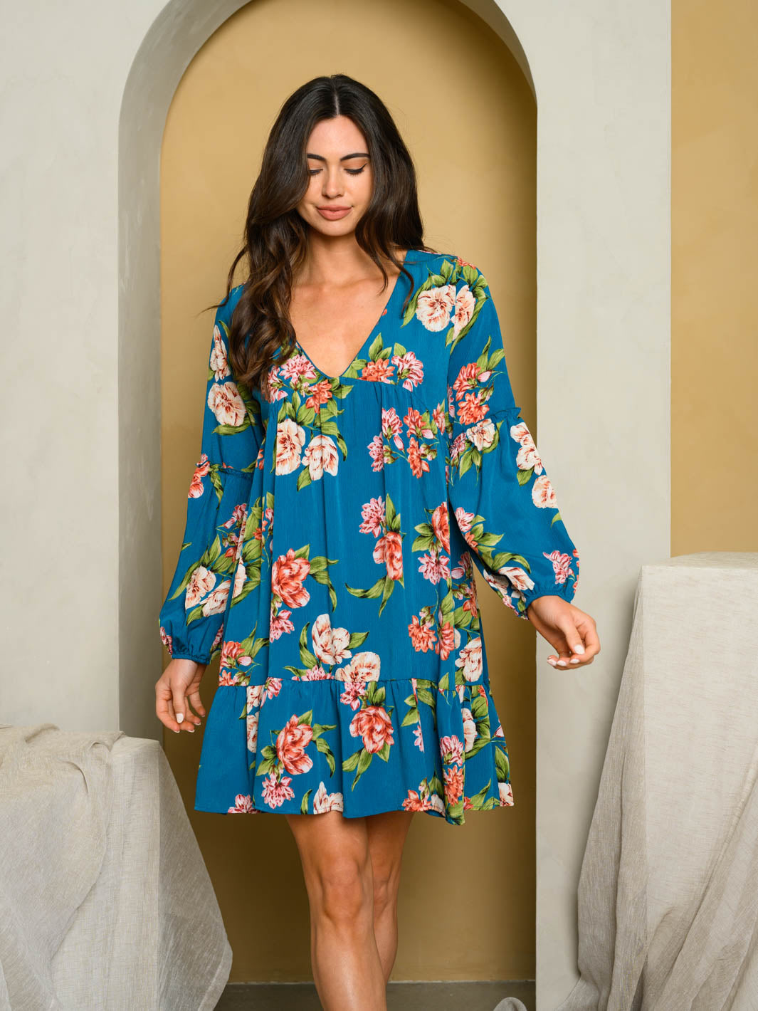 WOMEN'S LONGSLEEVE BABYDOLL FLORAL MINI DRESS