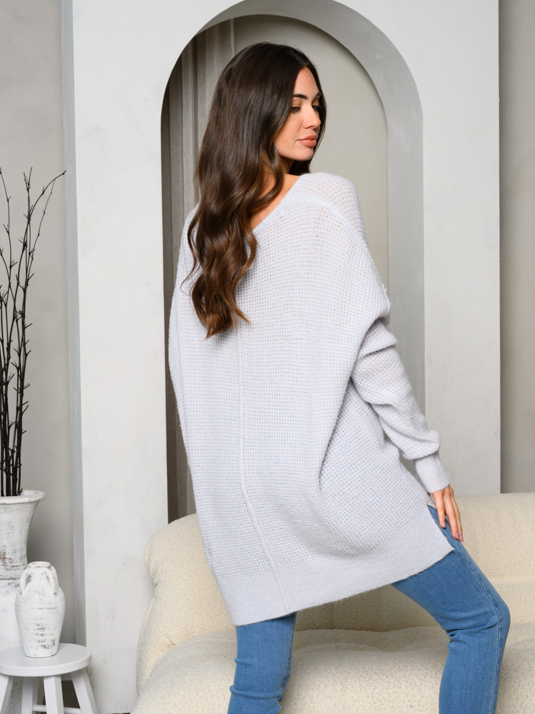 WOMEN'S LONG SLEEVE V-NECK LOOSE FIT SWEATER