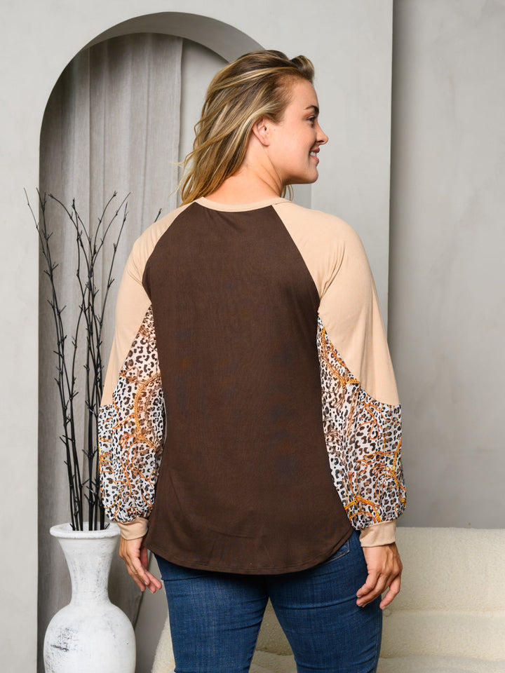 PLUS SIZE LONG SLEEVE ANIMAL PRINT CHAIN PRINT TOP