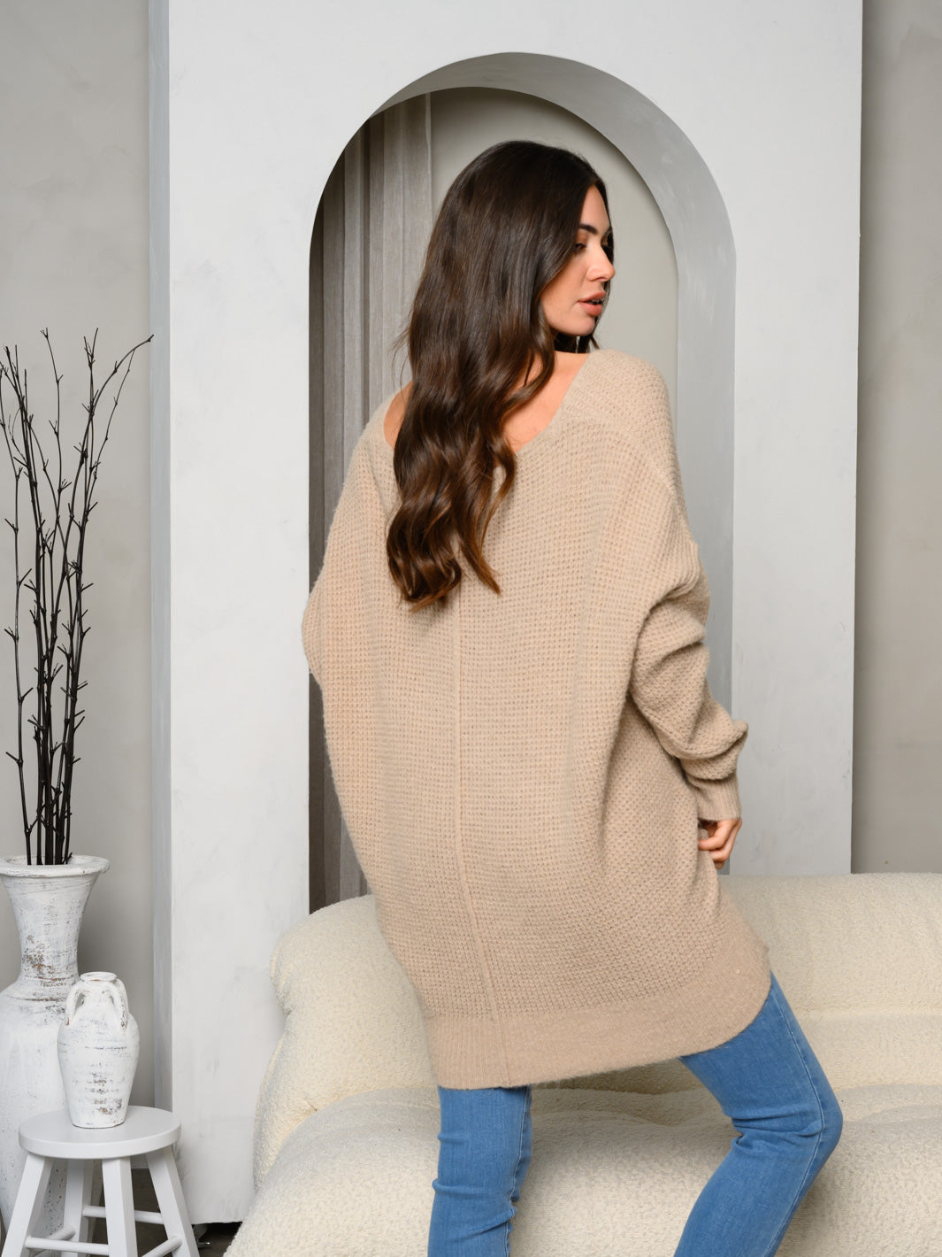 WOMEN'S LONG SLEEVE V-NECK LOOSE FIT SWEATER