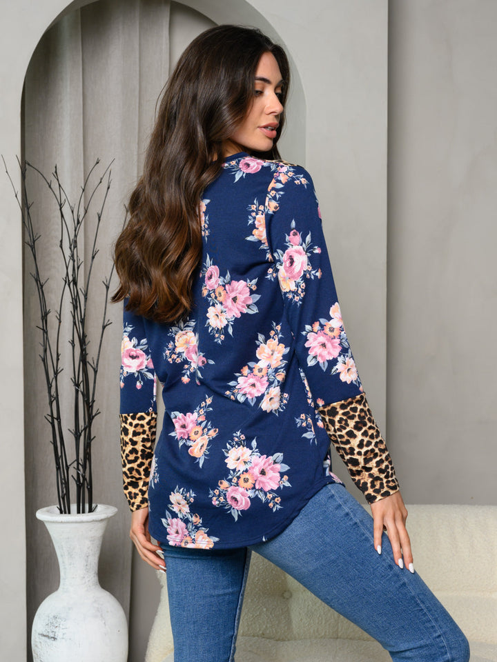 WOMEN'S LONG SLEEVE MULTI PRINT TOP