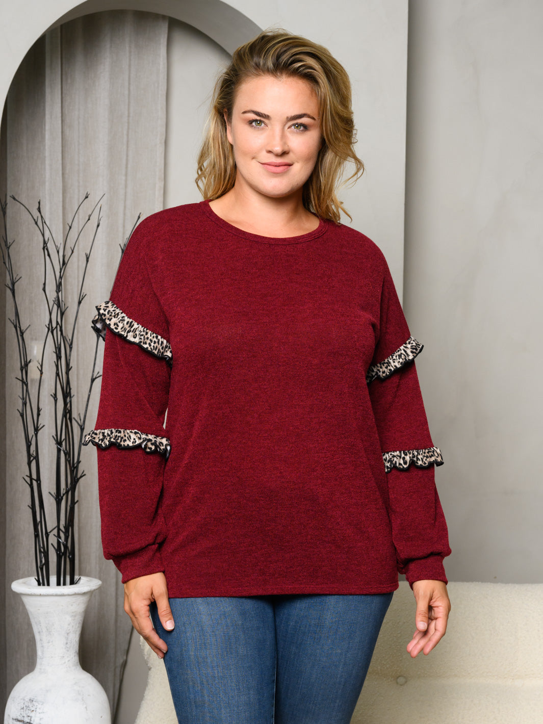 PLUS SIZE LONG RUFFLE SLEEVE ANIMAL PRINT DETAILED TOP