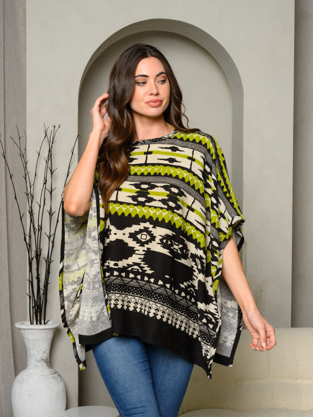 WOMEN'S SHORT SLEEVE RUFFLE MULTI PRINT PONCHO TOP