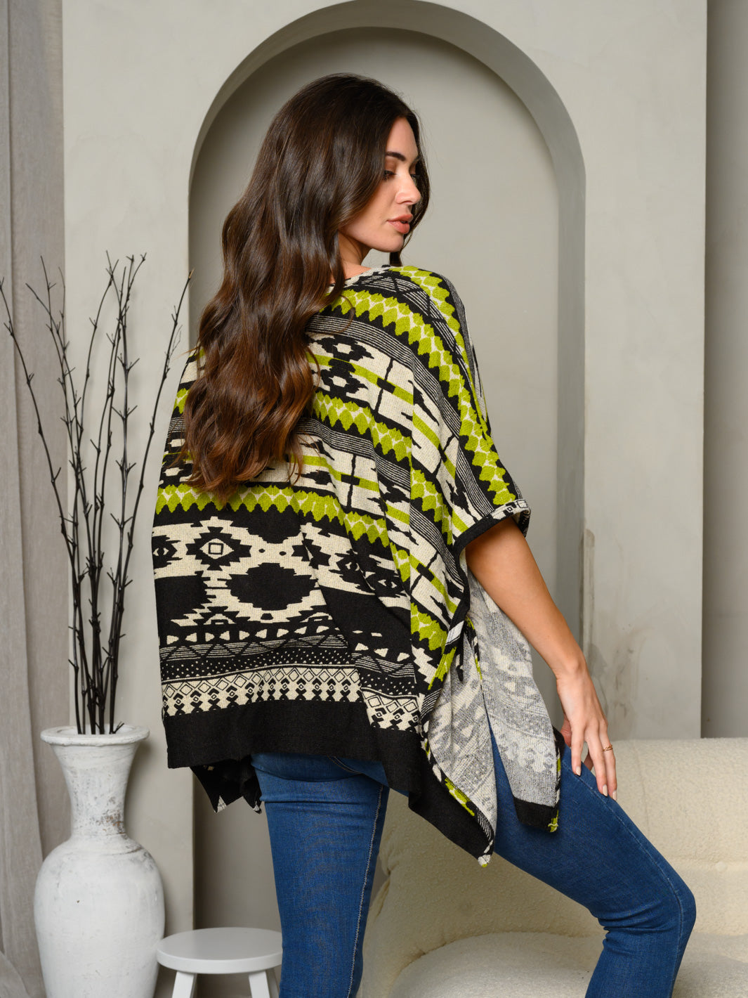 WOMEN'S SHORT SLEEVE RUFFLE MULTI PRINT PONCHO TOP