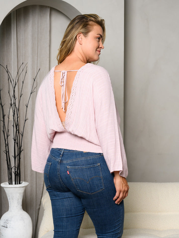 PLUS SIZE 3/4 BELL SLEEVE V-NECK OPEN BACK TOP