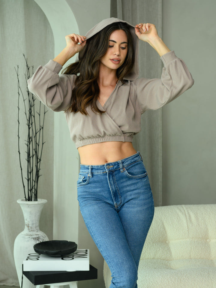 WOMEN'S LONG SLEEVE SURPLICE RIB HOODIE CROP TOP