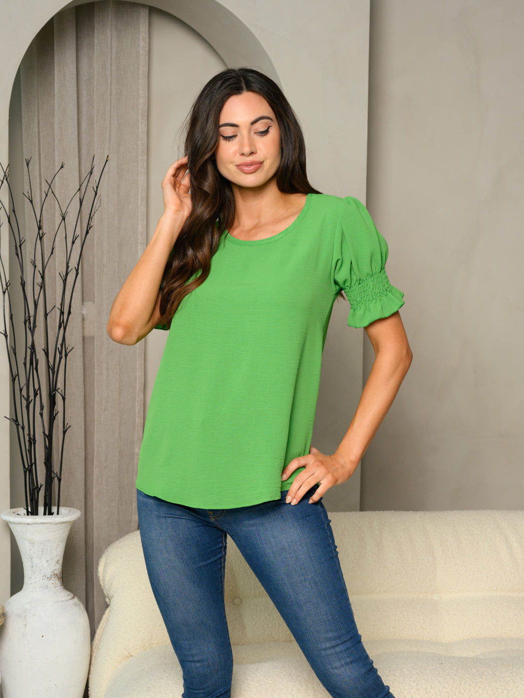 WOMEN'S SHORT SMOCK SLEEVE SOLID TUNIC TOP