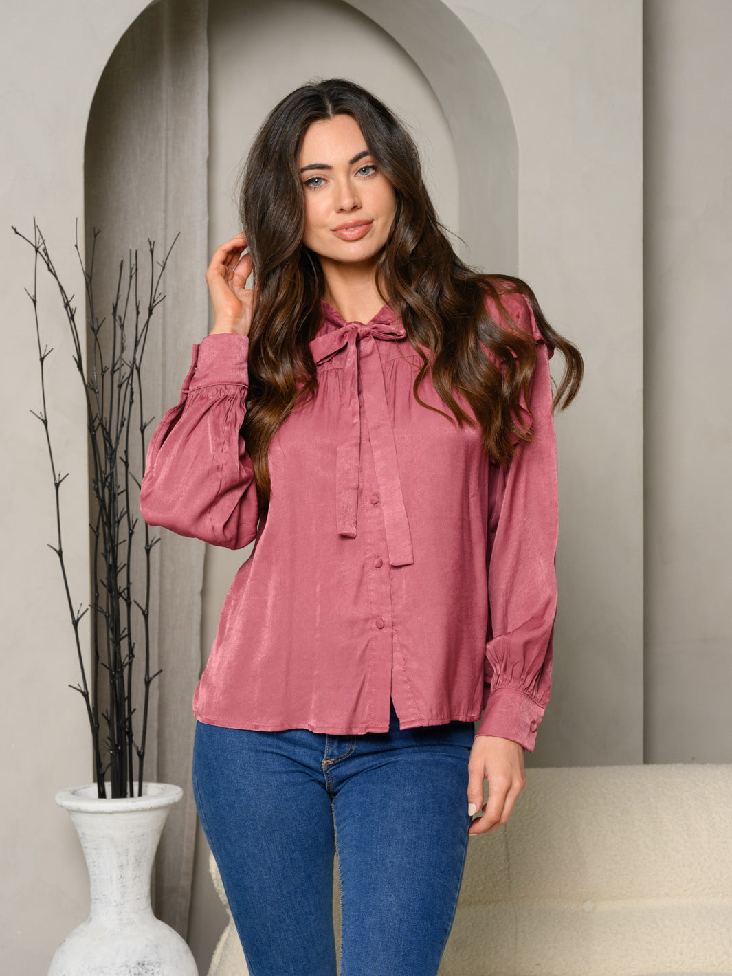 WOMEN'S LONG SLEEVE BUTTON UP COLLAR TIE BLOUSE TOP
