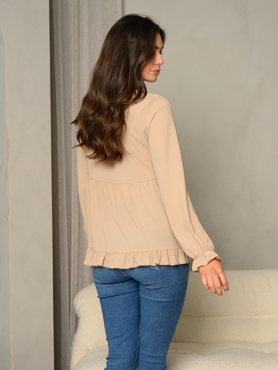 WOMEN'S RUFFLE DETAIL BUBBLE SLEEVE BABYDOLL SOLID TOP