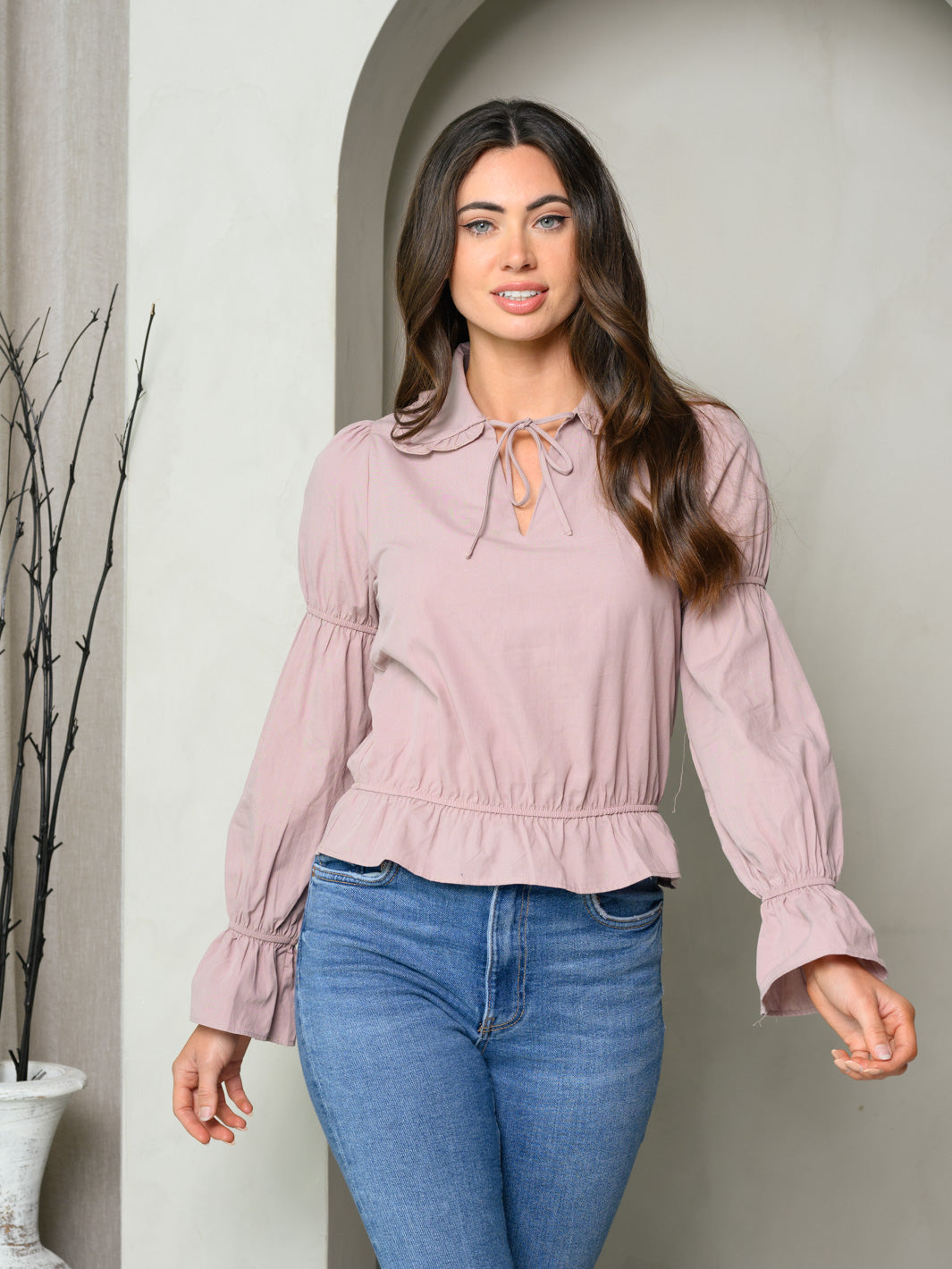 WOMEN'S LONG SLEEVE SMOCK FRONT TIE TOP