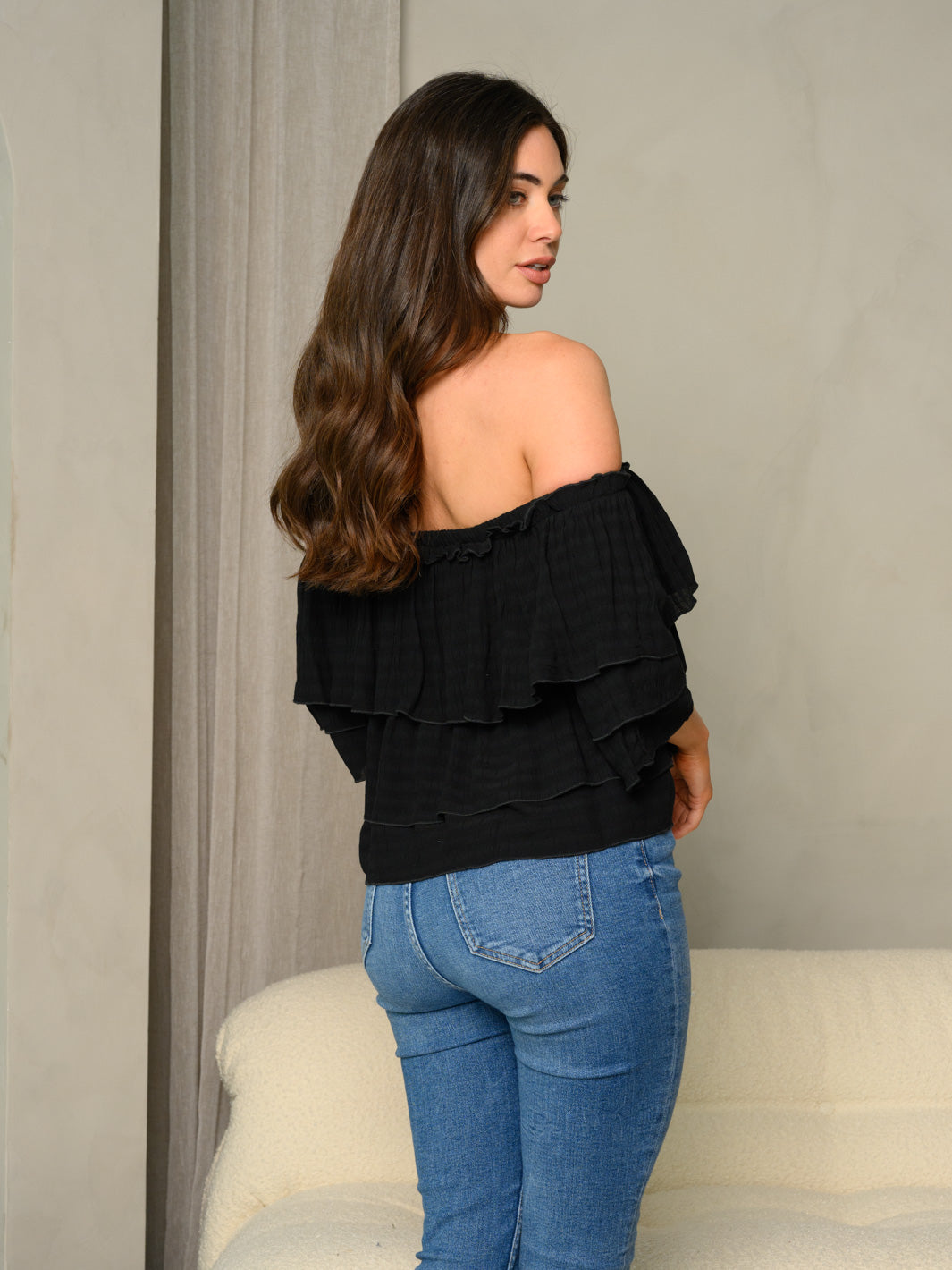 WOMEN'S OFF SHOULDER RUFFLE TOP