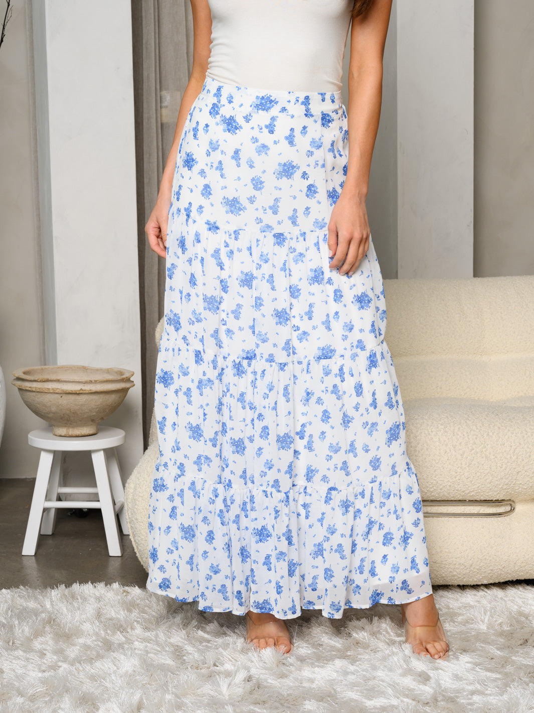 WOMEN'S TIERED FLORAL MAXI SKIRT
