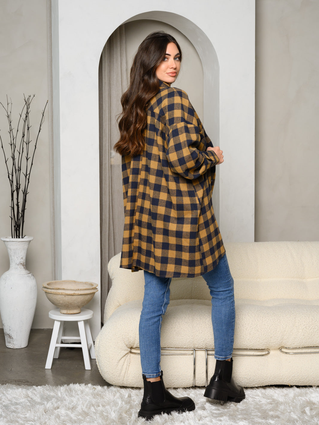WOMEN'S LONG SLEEVE BUTTON UP FRONT POCKETS PLAID OVERSIZE TOP