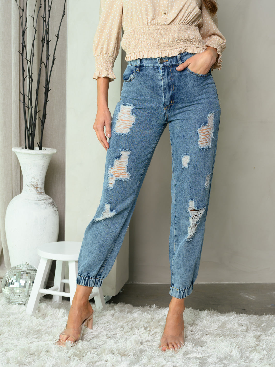 WOMEN'S DENIM DISTRESS SMOCK ANKLE JEANS